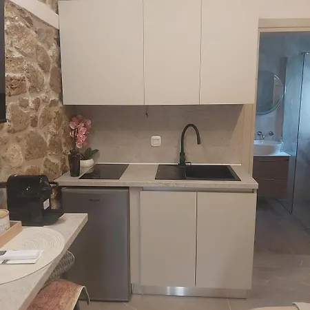 Ваканционна къща Petra Mare Boutique 2 Неа Скиони